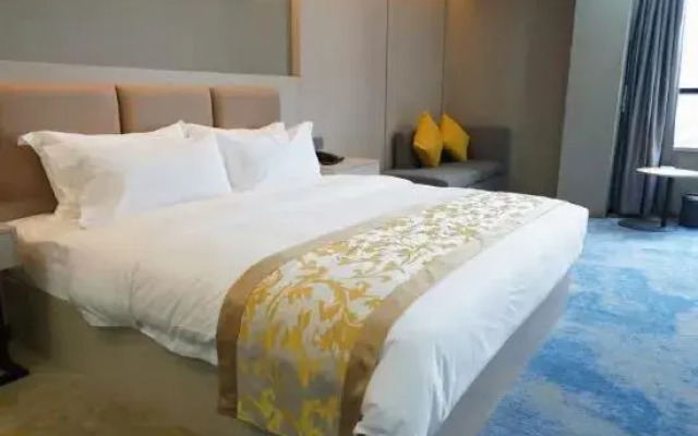 Bali Hotel Maoming
