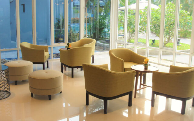 Paeva Luxury Serviced Residence