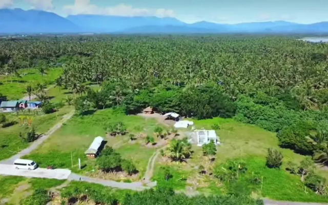 The Waves at Socorro Baler- Hotel A