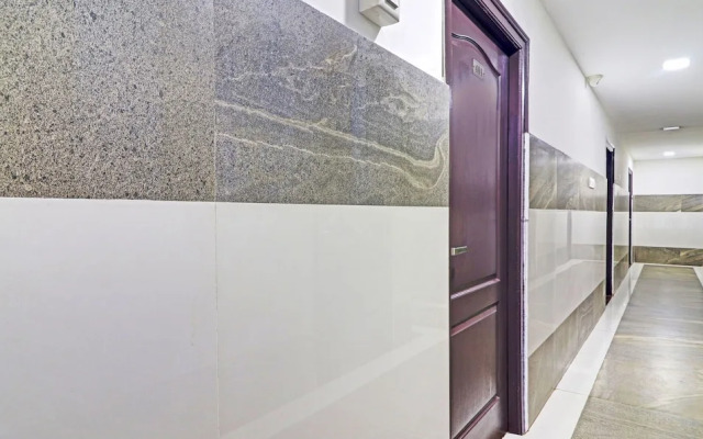 Itsy Hotels Infinity, Hitech City