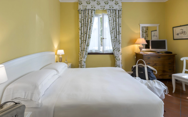 Hotel Franceschi — Villa Mimosa