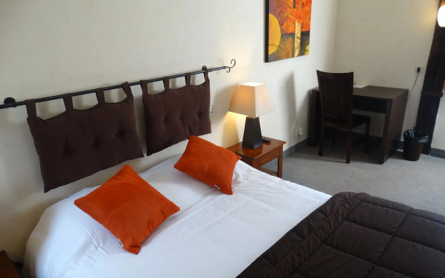 Hotel Le Castel Fleuri