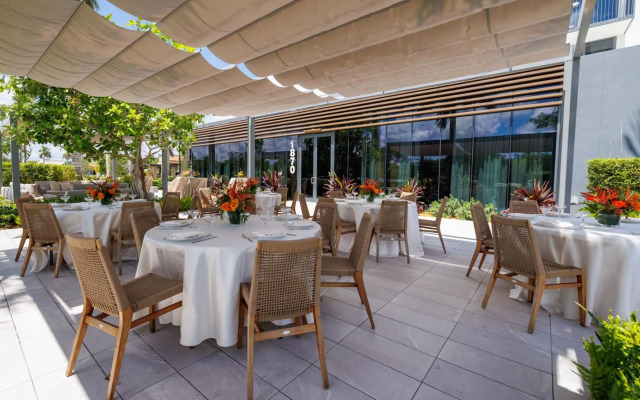 AC Hotel Fort Lauderdale Sawgrass Mills / Sunrise
