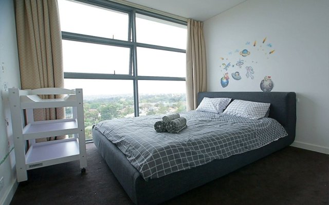 Crows Nest Family Apartment