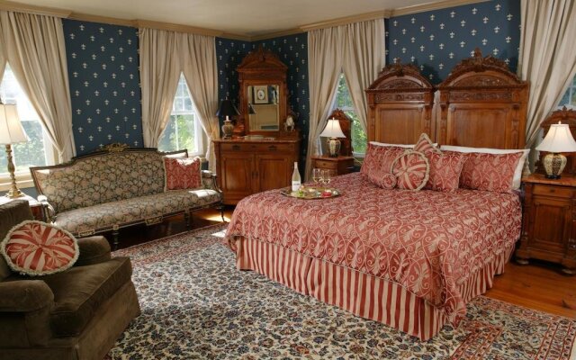 Cameron Estate Inn & Restaurant