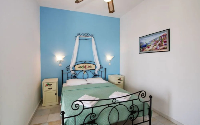 Dimitris Rooms