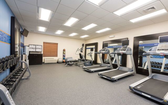 Hampton Inn & Suites Hartford-Manchester