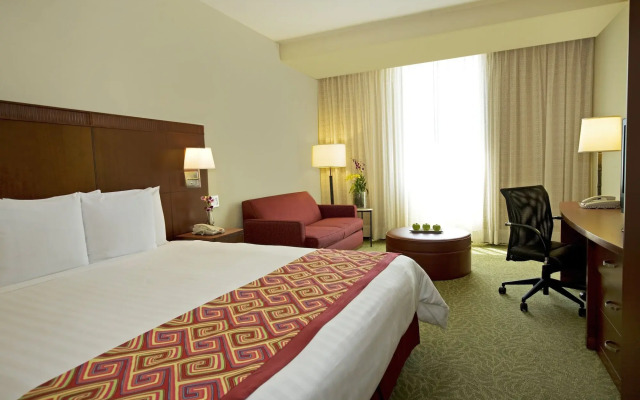 Courtyard by Marriott Panama Multiplaza Mall
