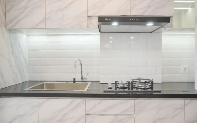 Modern Look And Comfy Studio Citra Living Apartment