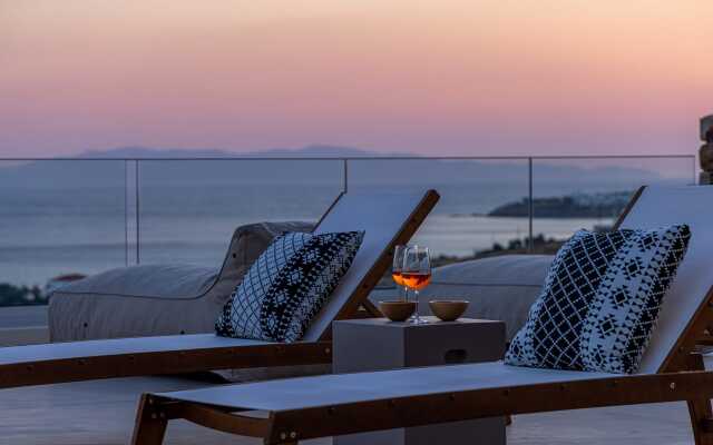 Monogram Travel Tinos