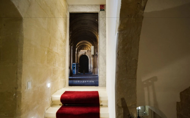 U Collection Suites & Apartments