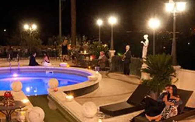 Villa Euchelia Resort