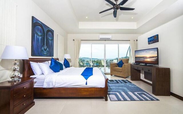 Villa Hin Fa 8 Bed Seaviews in Extensive Modern Grandeur