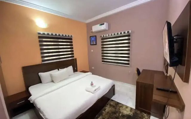 Amanda Apartment and Suites