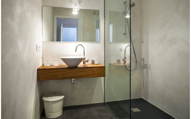 Cheap & Chic Hotel