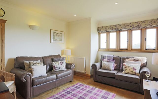 Stylish Holiday Home in Woodbridge With Garden
