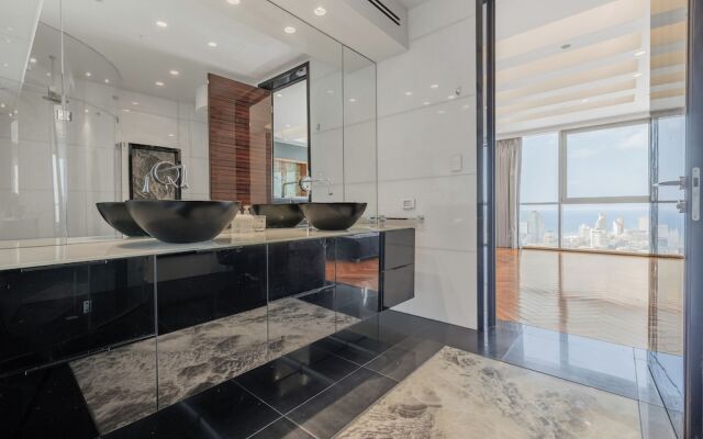 The TLV DREAM by BREEZ