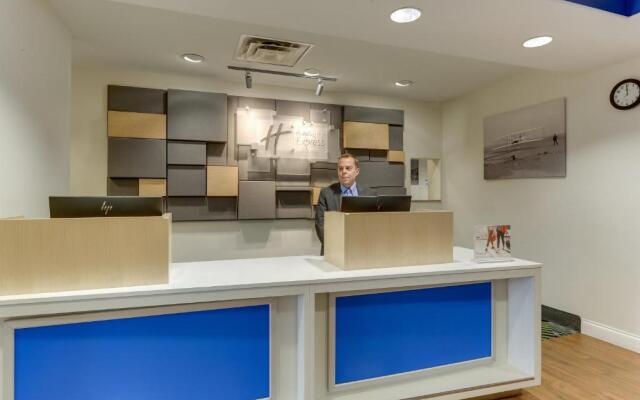Holiday Inn Express Hotel & Suites Dayton-Centerville by IHG