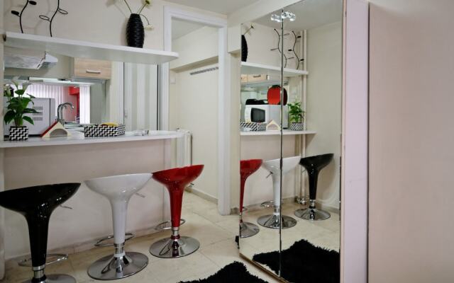 Santorini style Honeymoon apartments