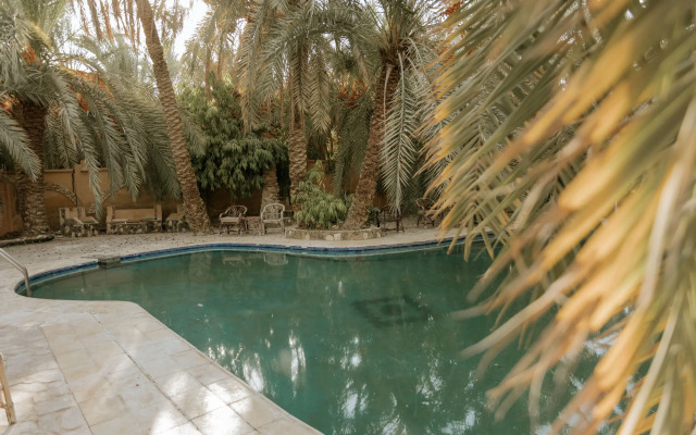 siwa safari paradise hotel