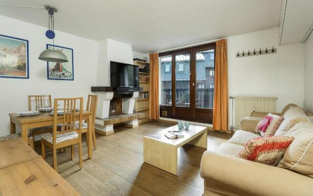 Apartment Lyret