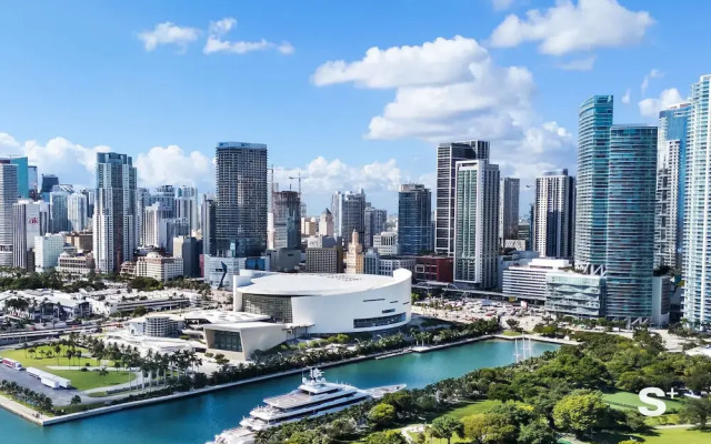 Miami Luxury Studio With City View
