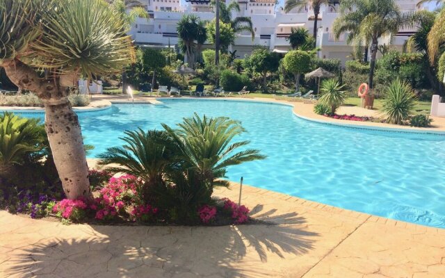 Luxury Villas de Costalita Marbella