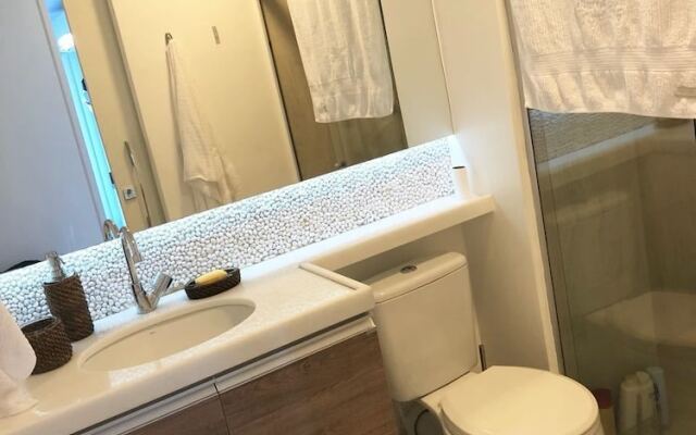 Cobertura Beira-Mar c/ Piscina Privativa – Barra Bali 417
