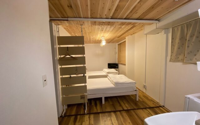 coins hostel tenjin