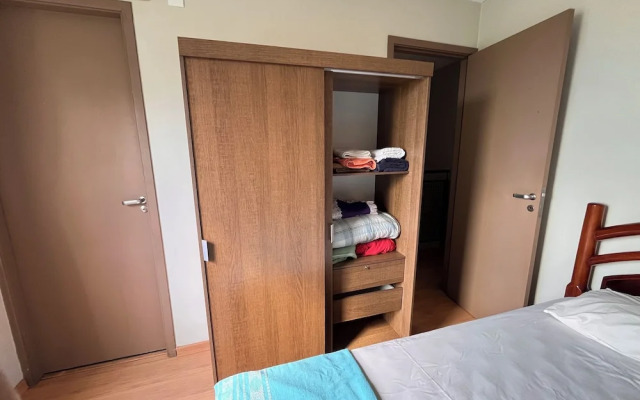 Quarto Privativo com Suite e Ar