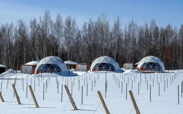 CAMPagne au Clos Sainte-Thècle