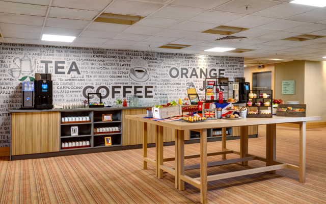 Novotel London West
