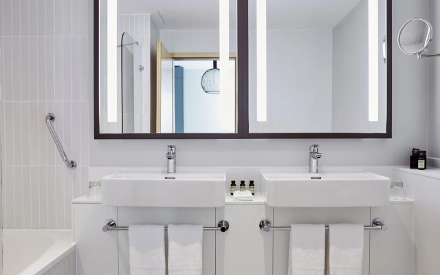 Hotel Mondial am Dom Cologne MGallery Collection