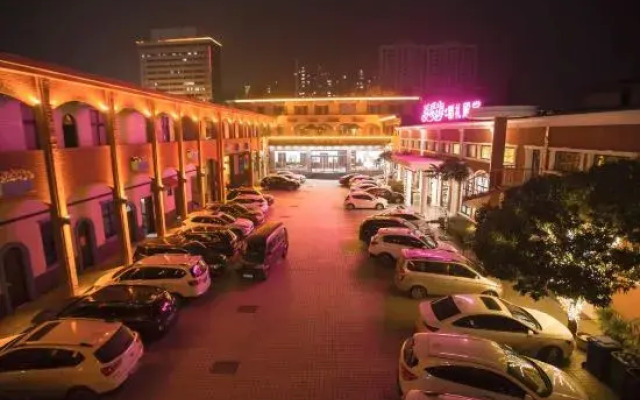 Guangming Garden Hotel Huixian