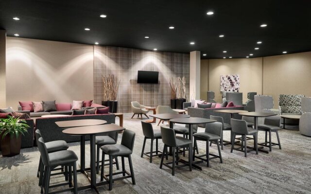 Courtyard by Marriott Milwaukee Downtown