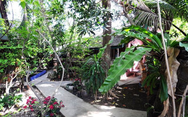 Sukhothai Guest House