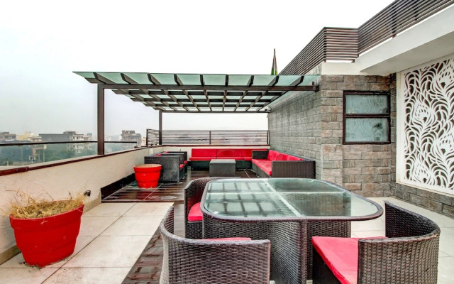 M2M Residency by Treebo Hotels