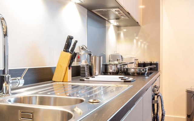 Luxurious Apartment -nec BHX Solihull