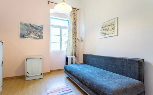 Traditional apartment Bacvice, 3 min walk to the beach