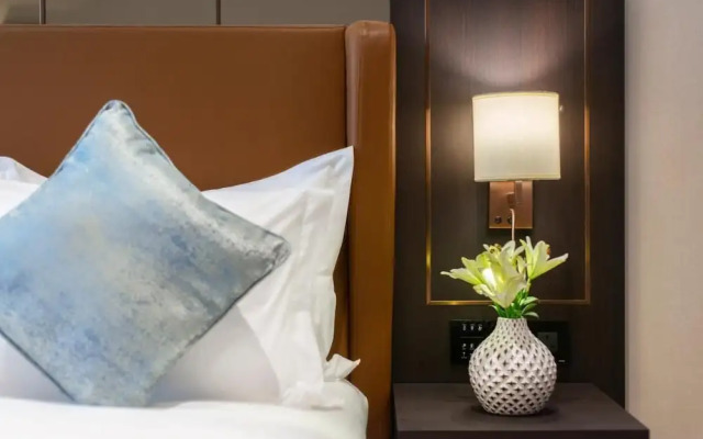 Gardino Hotel & Residence