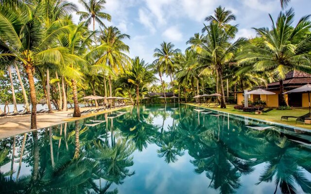 Peninsula Beach Resort