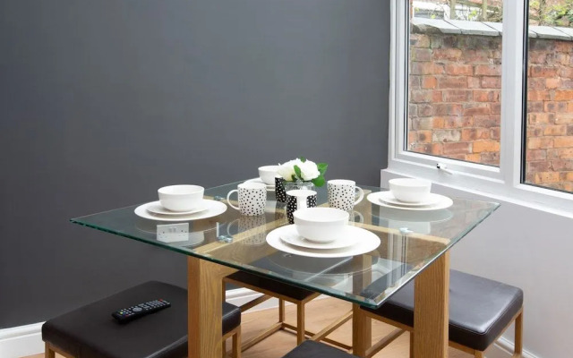 Crewe Rooms Ruskin Road