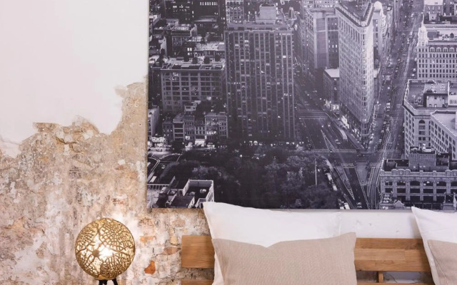 Passage, spacious apartment in historic center