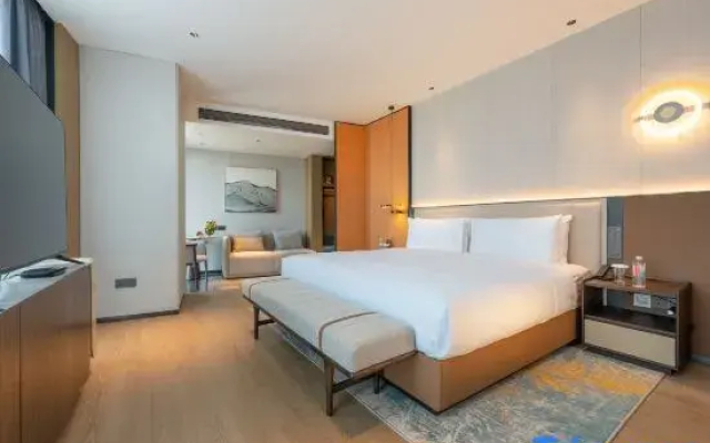 Leezy Hotel