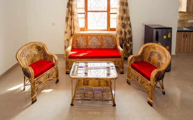 OYO 13499 Home 2BHK Simran Villa DIT