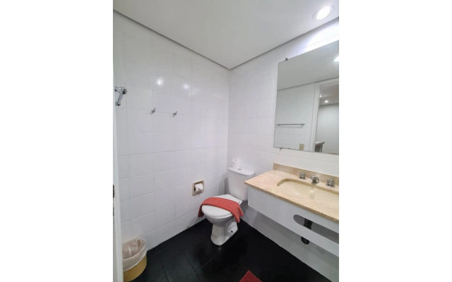 Qi Ibirapuera Intelligence Flat internet fibra e limpeza UH1903