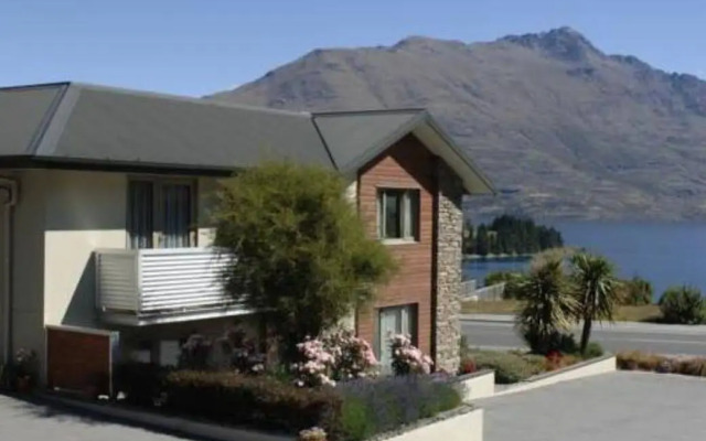 Queenstown Motel Apartments