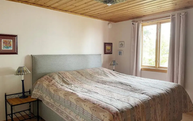Cottage With Sea View and Sauna
