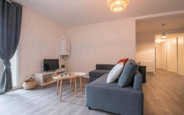 MELANIE - Appartement proche gare, arrivée 24 24
