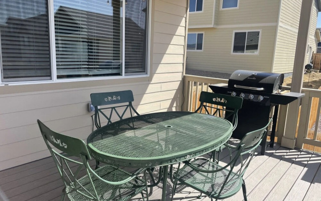 Family-friendly Ranch Style Home near Boyd Lake!